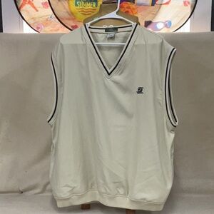 EUC men’s sleeveless Greenbrier vest with pockets